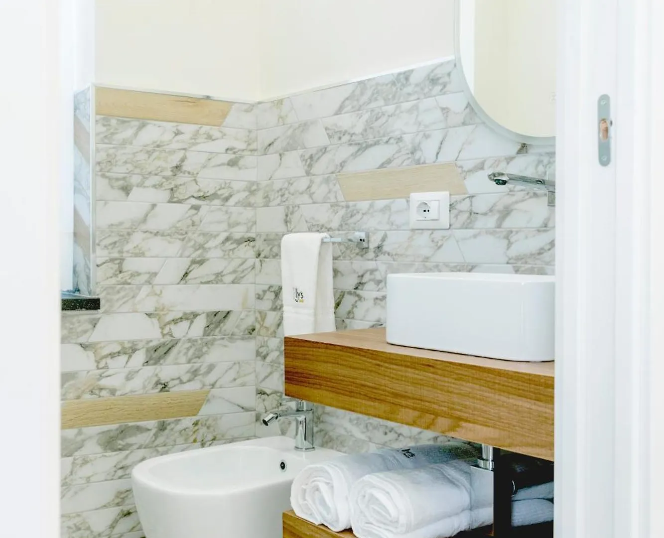 Bed & Breakfast Maisonette Portici Italy